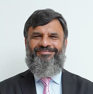 Prof. Dr. Zaheer Akhtar